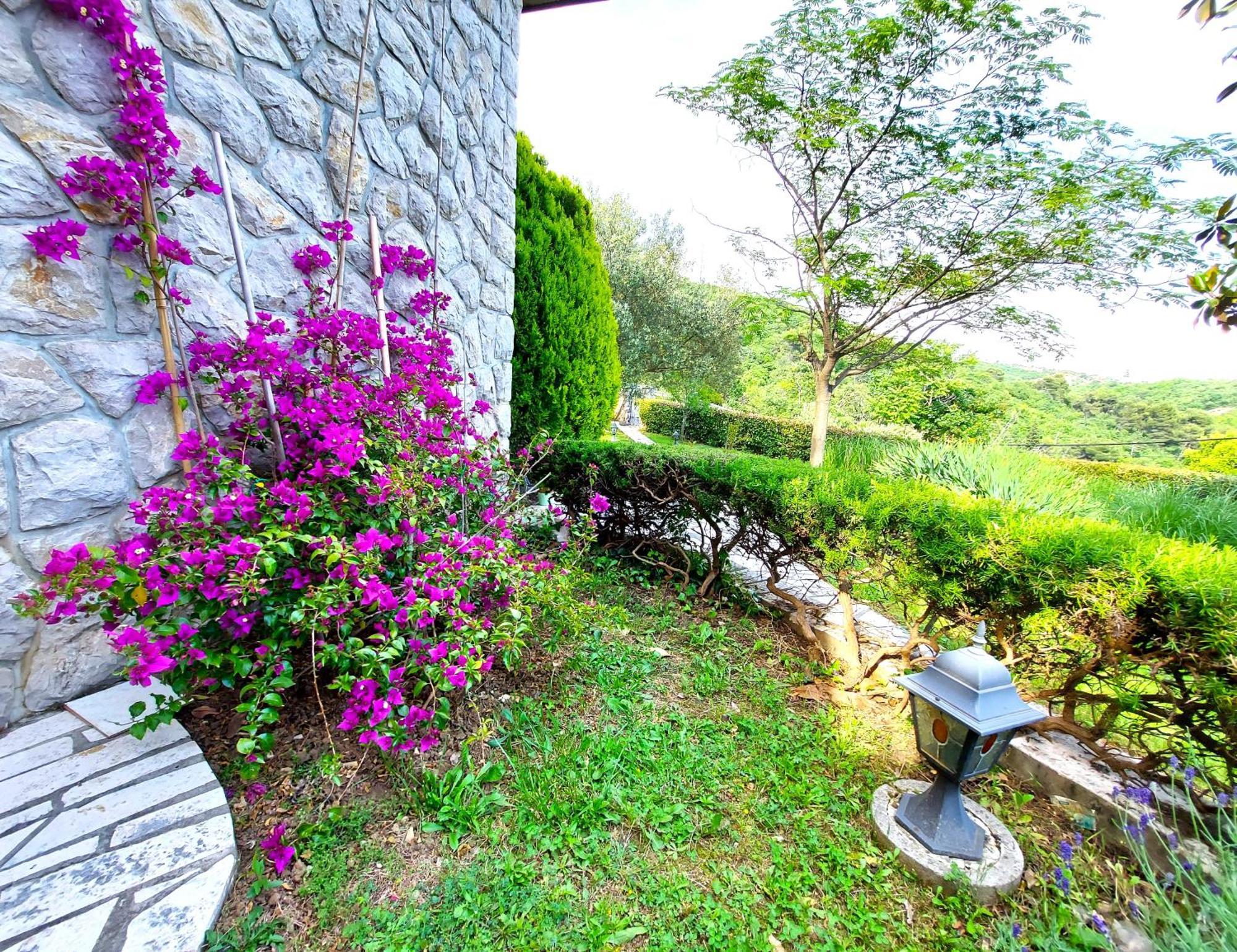 Apartment Mediterranean Garden Rijeka Bagian luar foto